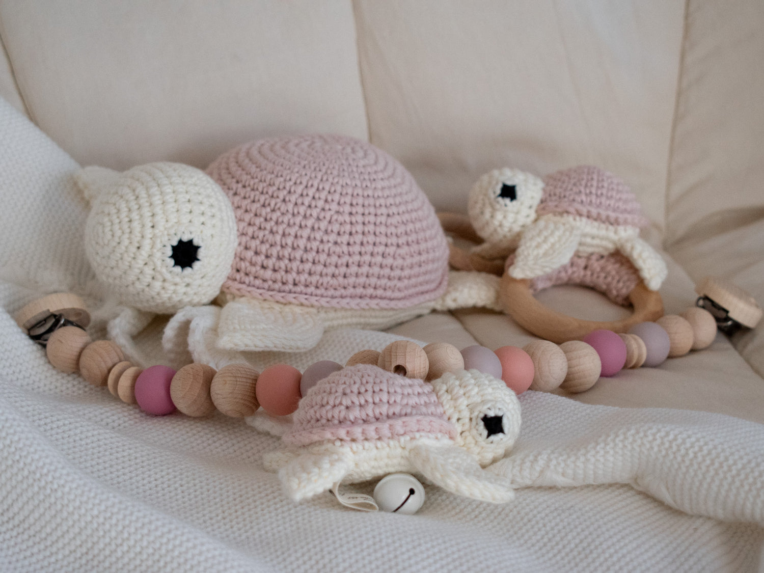 Set Spieluhr "Henry" aus Bio-Baumwolle Rosa