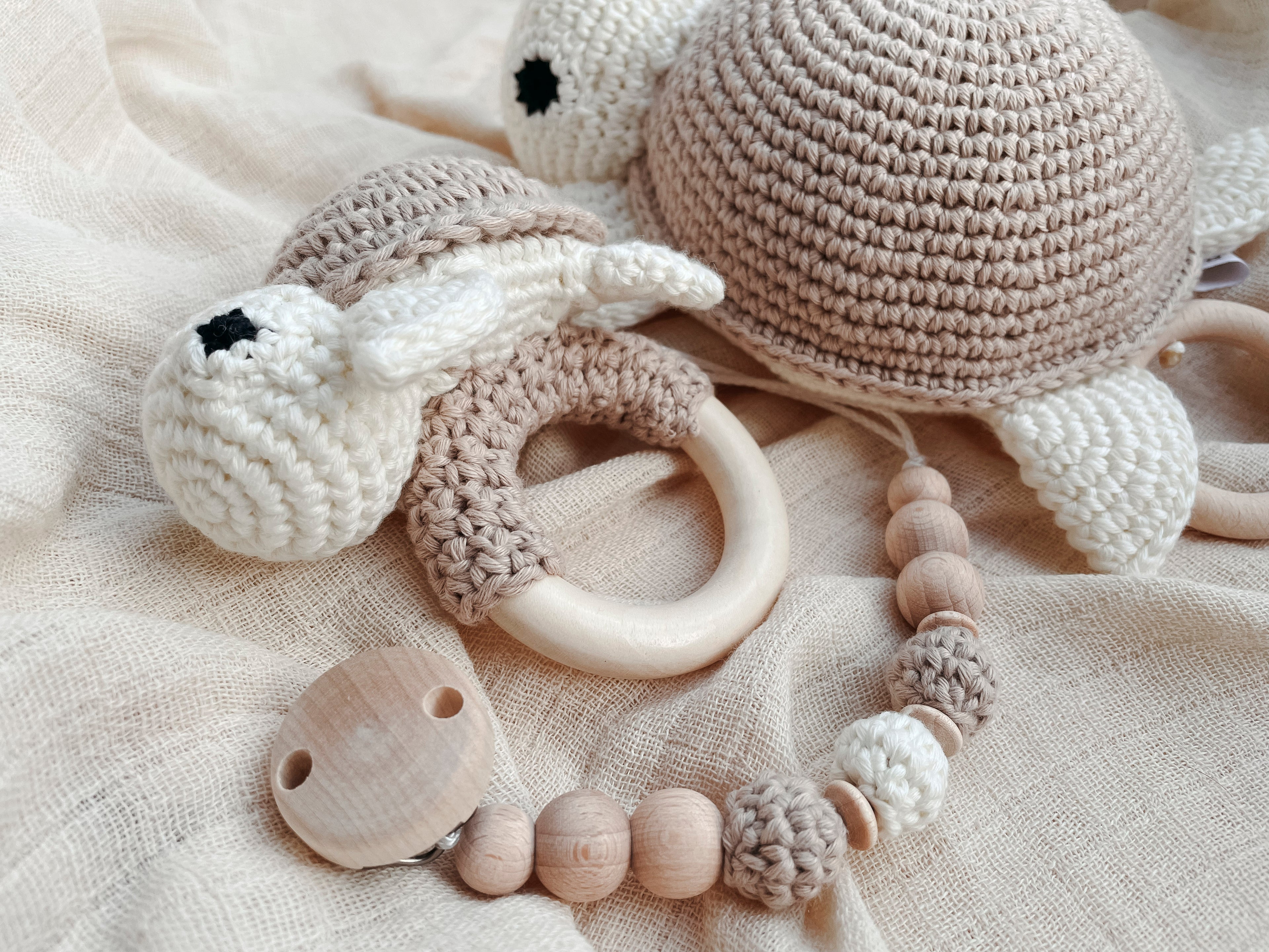 Set Spieluhr "Henry" aus Bio-Baumwolle Beige